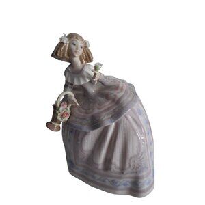 Rare Vintage LLADRO 5411 Teresa Retired Signed  - Estate Find